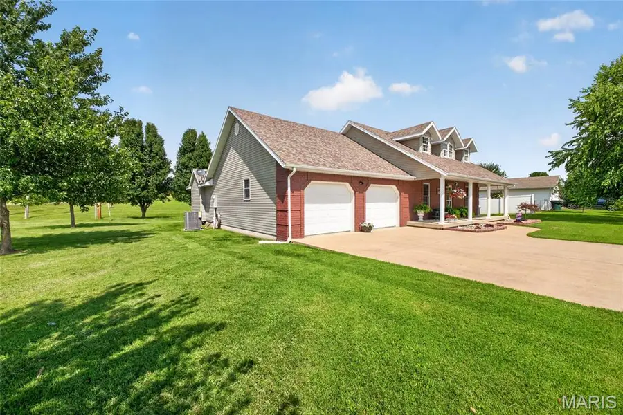 1269 Quail Valley Circle, Lebanon, MO 65536 - #3