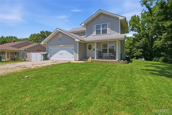 619 W Saint Louis Street, Columbia, IL 62236