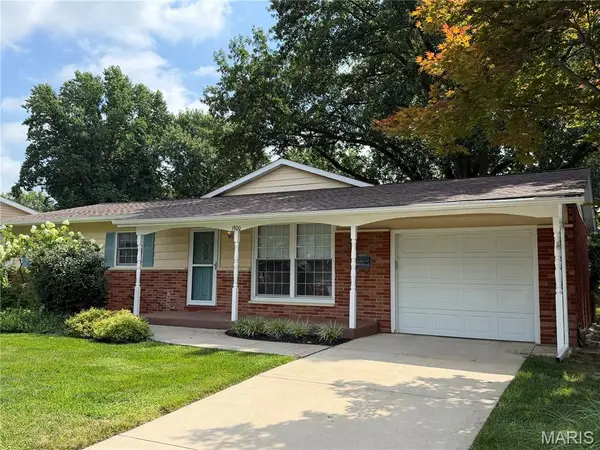1900 Stanford Place, Edwardsville, IL 62025