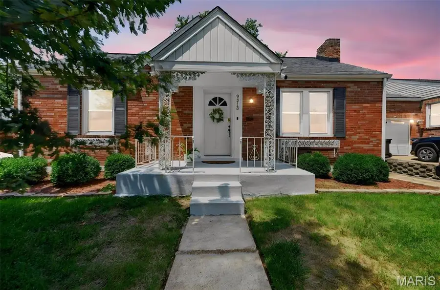 9313 Aster Avenue, Affton, MO 63123 - #2