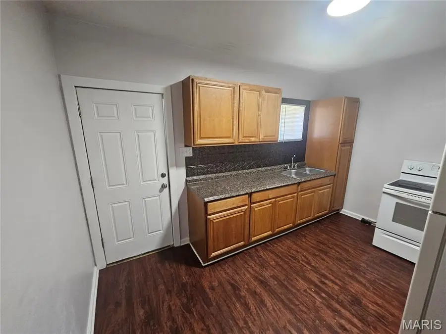 219 N High Street, Belleville, IL 62220 - #3