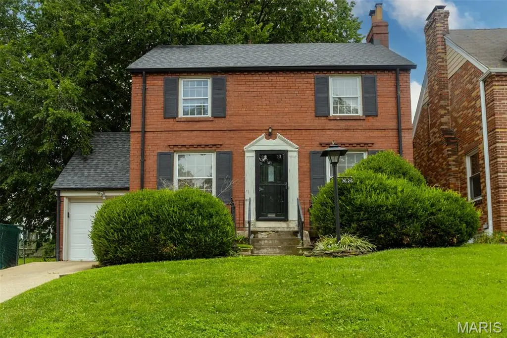 7626 Lindbergh Drive, Richmond Heights, MO 63117 - #1