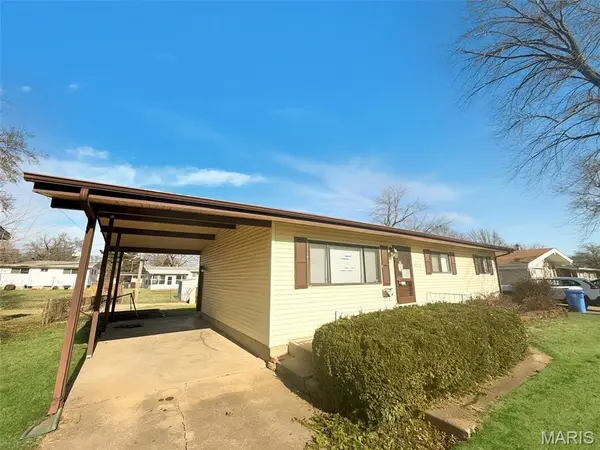 2325 Pheasant Drive, St Louis, MO 63031