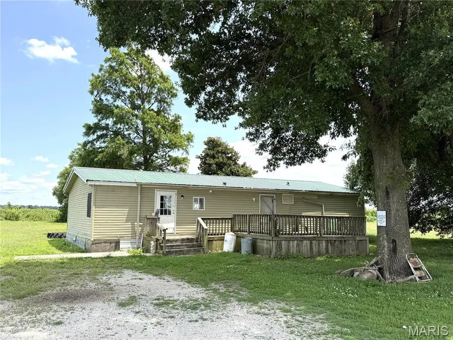 2700 E 7th, Caruthersville, MO 63830 - #2