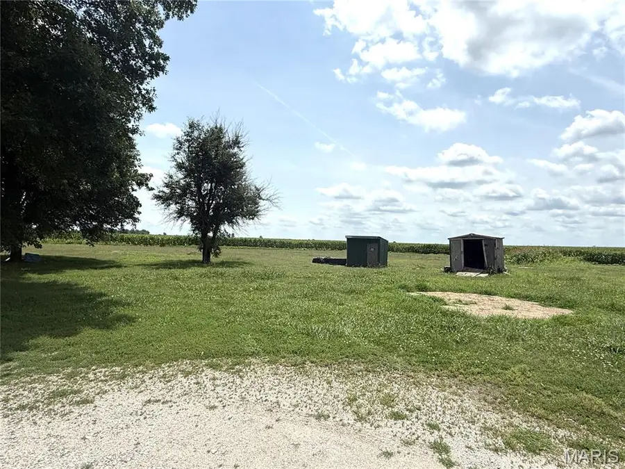 2700 E 7th, Caruthersville, MO 63830 - #3