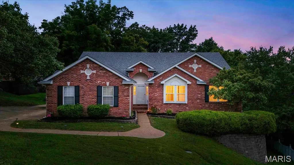 5259 Autumnwinds Drive, Saint Louis, MO 63129 - #1