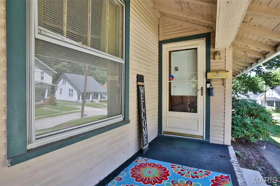 8 Abner Place, Edwardsville, IL 62025 - #2