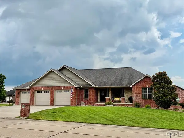 1561 Chimney Spring Court, Jackson, MO 63755