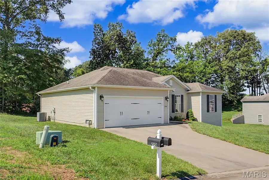 206 Eagles Crossing, Cape Girardeau, MO 63701 - #3