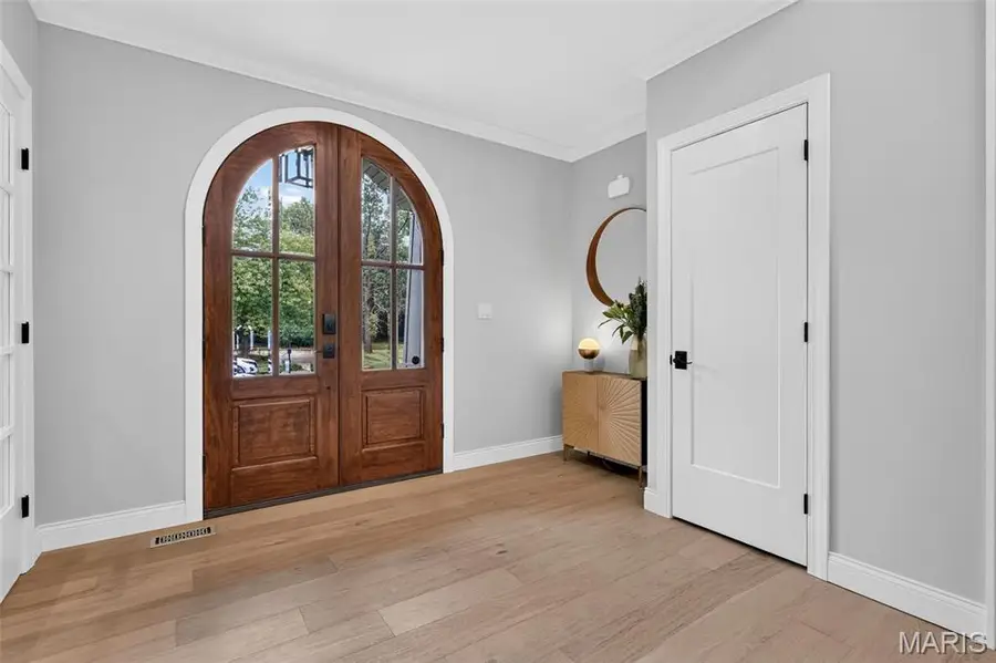 9 Bon Price Lane, Olivette, MO 63132 - #3