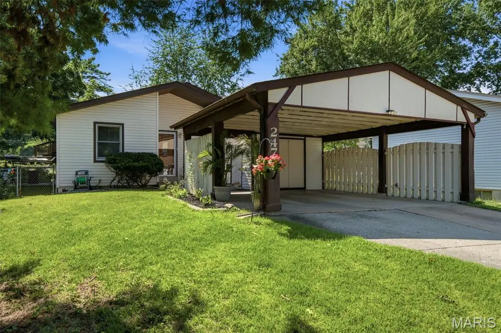 2470 Jenkee Drive, Florissant, MO 63031 - #1