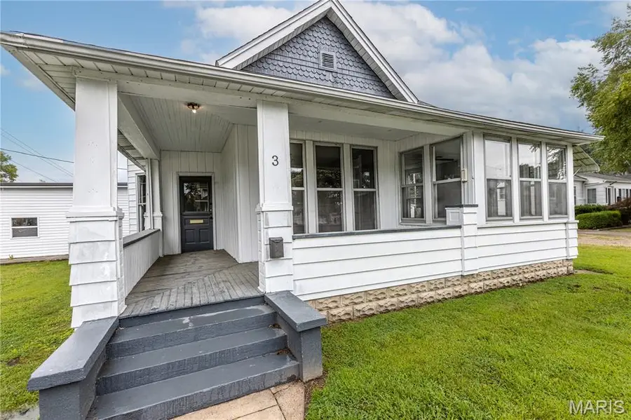 3 S Hickory Street, Dexter, MO 63841 - #2