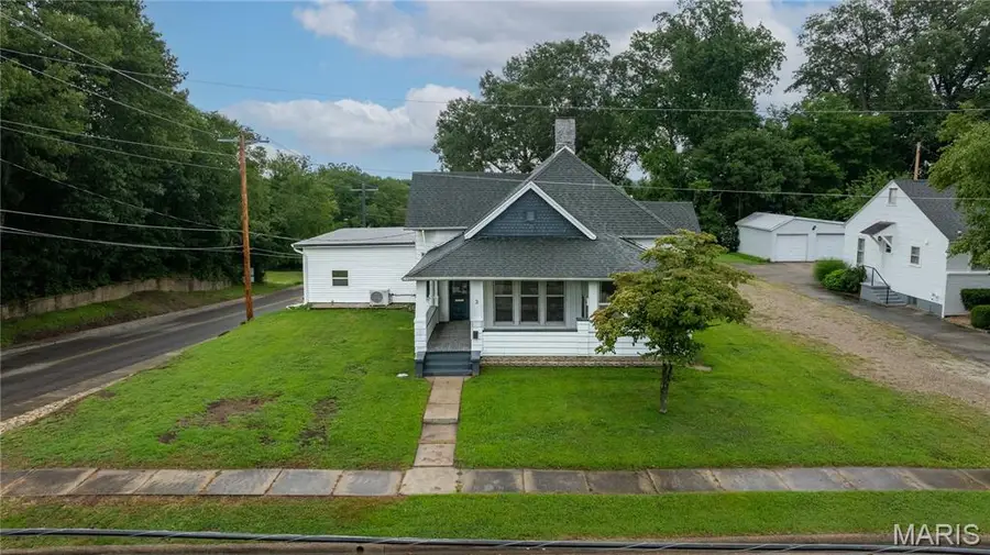 3 S Hickory Street, Dexter, MO 63841 - #3