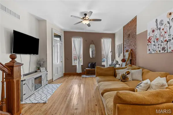 1115 Lynch Street, St Louis, MO 63118