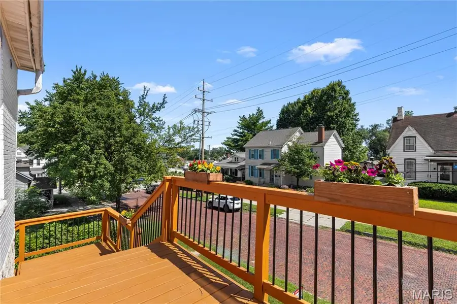 616 E 8th Street, Alton, IL 62002 - #3