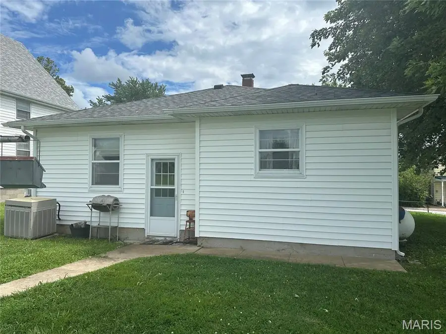 105 E Main Street, Steeleville, IL 62288 - #2