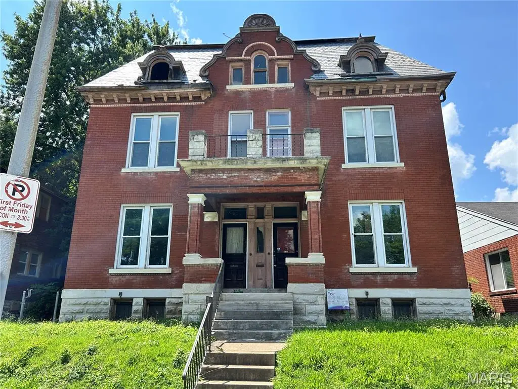 8447 Newby Street, Saint Louis, MO 63147 - #1