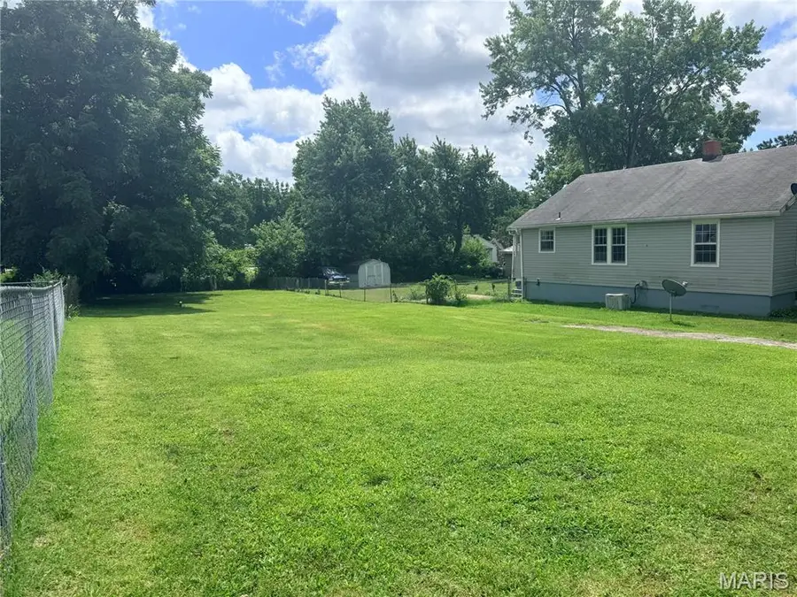 104 N Pershing Avenue, Salem, MO 65560 - #3