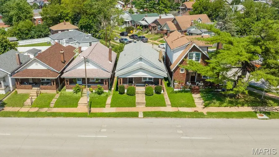 3163 Hampton Avenue, Saint Louis, MO 63139 - #2