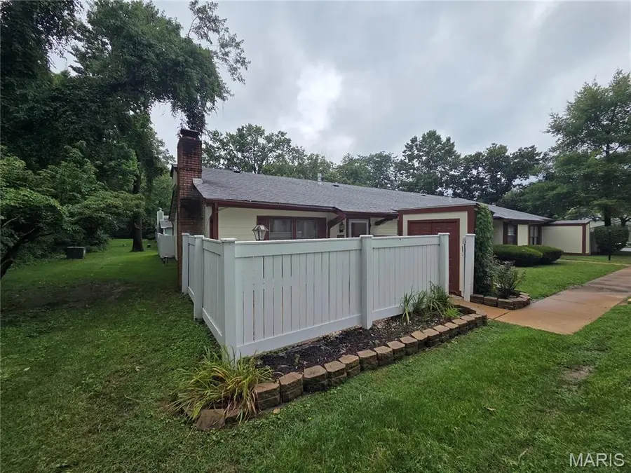 2432 Forest Shadows Drive, Saint Louis, MO 63136 - #3