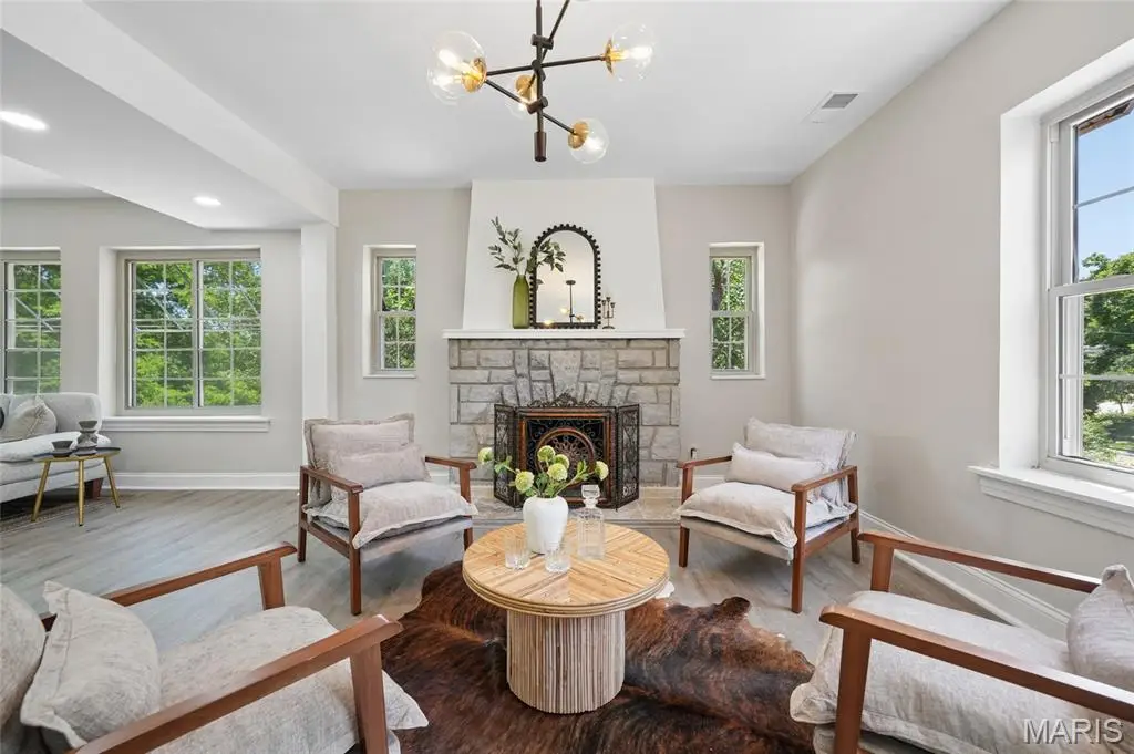 511 Forder Road, Oakville, MO 63129 - #1