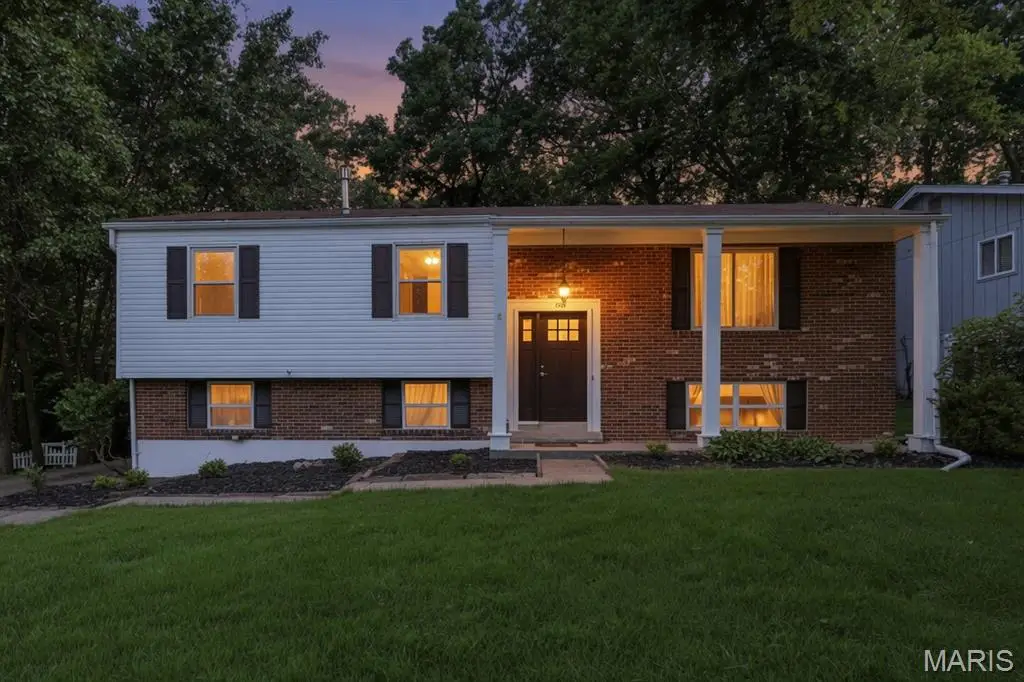 205 Morewood Drive, Manchester, MO 63011 - #1