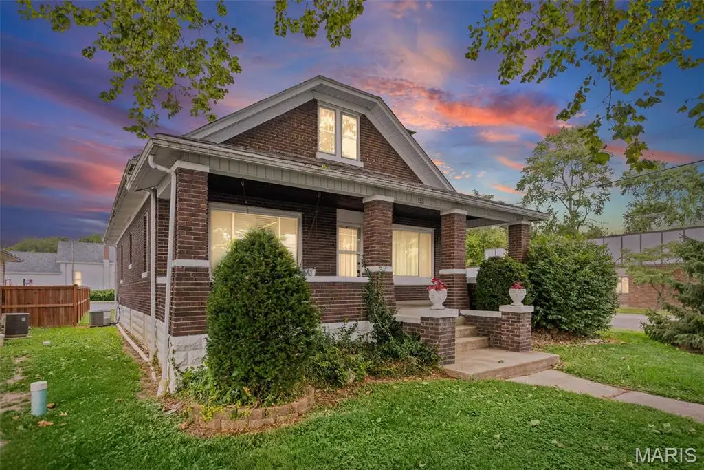 133 E North Street, Staunton, IL 62088 - #1