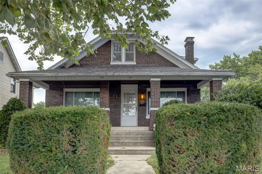 133 E North Street, Staunton, IL 62088 - #2