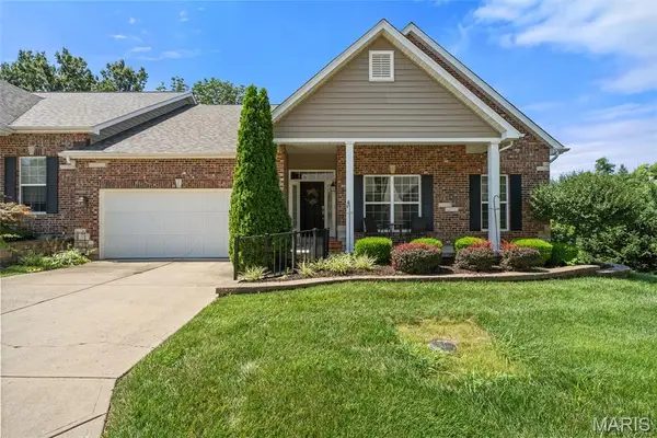 5230 Hollow Wood Court, St Louis, MO 63128