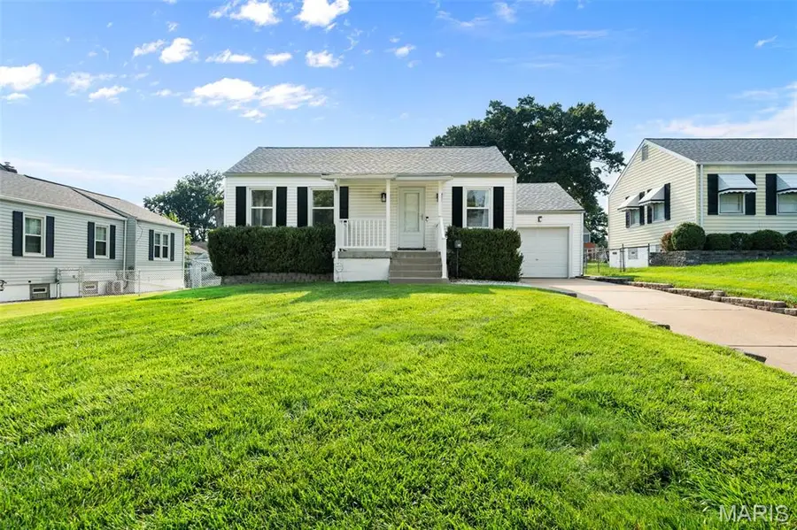 1925 Stedman Court, Overland, MO 63114 - #2