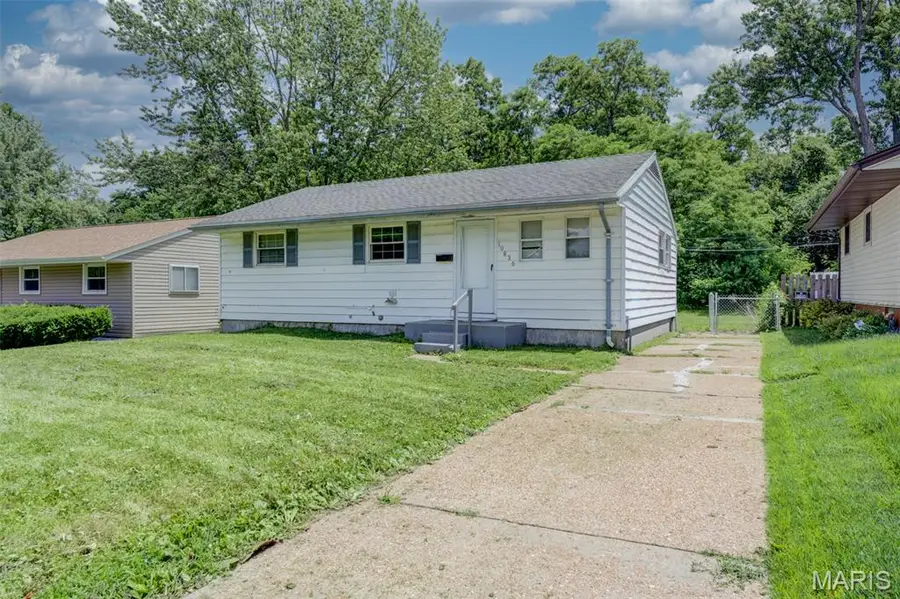10836 Spring Garden Drive, Saint Louis, MO 63137 - #2