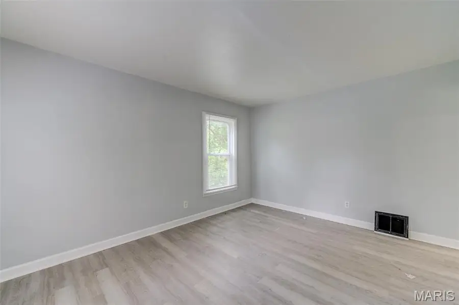 8067 Aline Avenue, Saint Louis, MO 63134 - #3