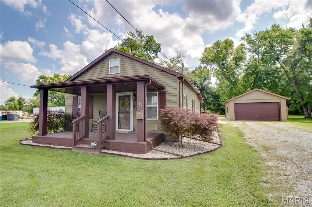 33 S Williams Street, Cottage Hills, IL 62018 - #1
