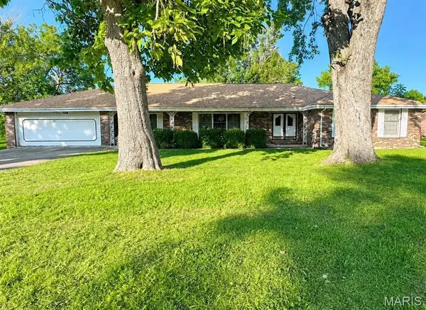 528 Home Drive, St James, MO 65559