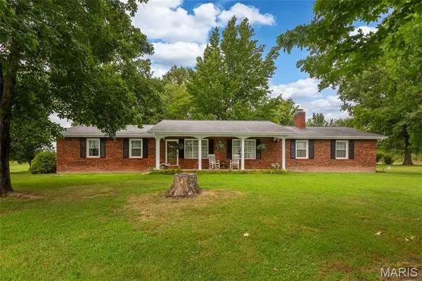 1425 Coffee Road, Raleigh, IL 62977