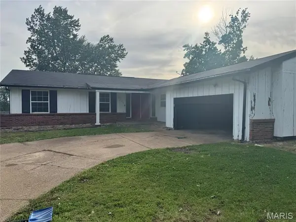 11749 Galba Drive, Florissant, MO 63033