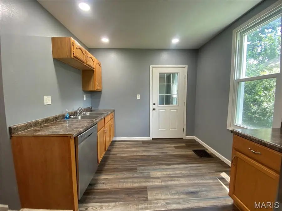 1024 La Salle Street, Belleville, IL 62221 - #3