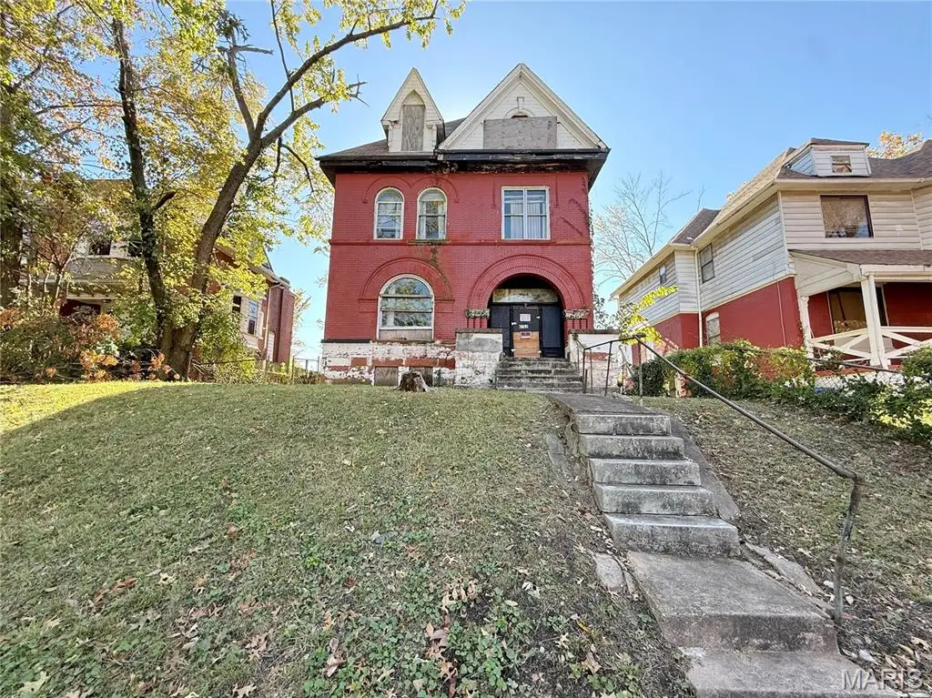 4762 Labadie Avenue, Saint Louis, MO 63115 - #1