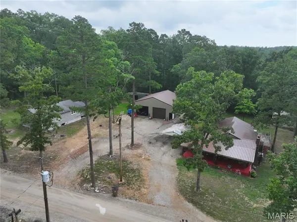 176 Wayne 543, Greenville, MO 63944