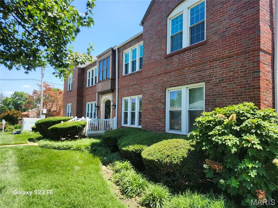 8000 Delmar Boulevard, Saint Louis, MO 63130 - #2