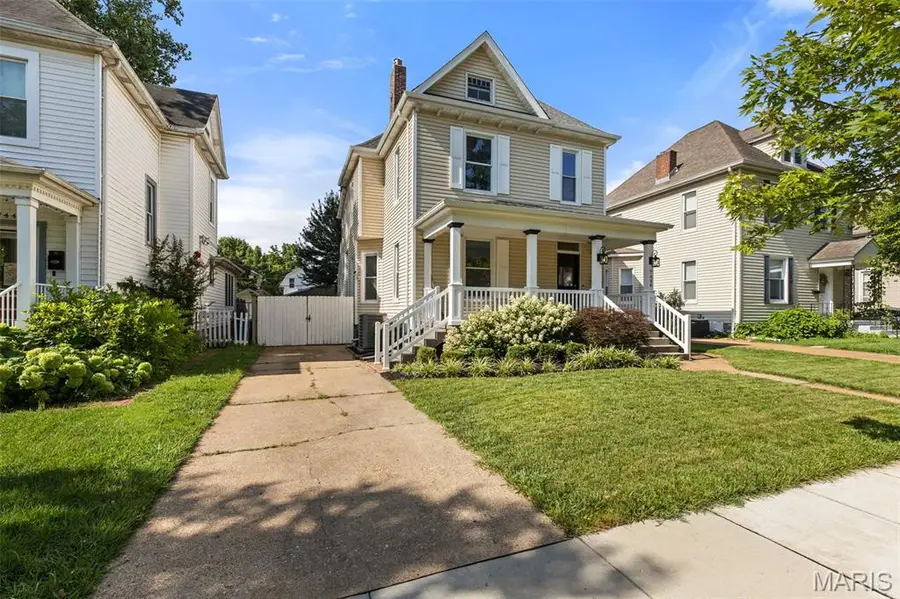 7448 Flora Avenue, Maplewood, MO 63143 - #3