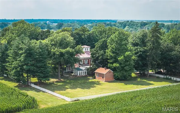 5214 Smith Drive, Edwardsville, IL 62025