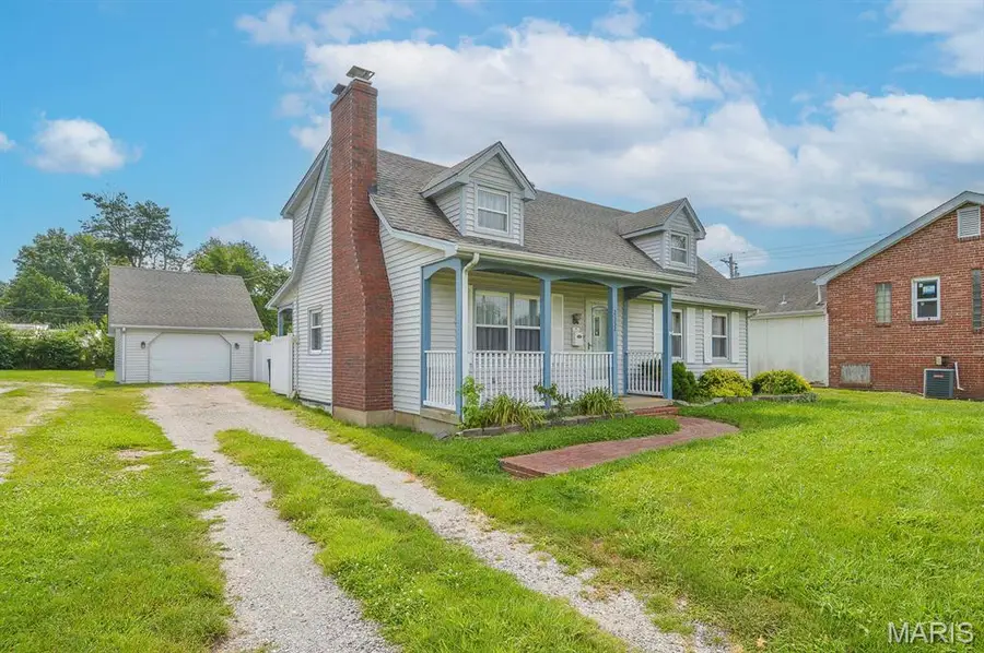 2552 Frank Scott Parkway W, Belleville, IL 62223 - #2