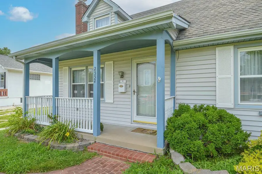 2552 Frank Scott Parkway W, Belleville, IL 62223 - #3