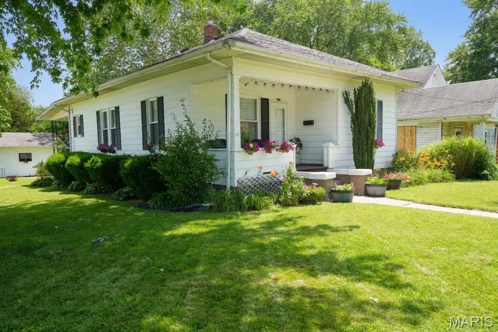 610 N 4th Street, Benld, IL 62009 - #1
