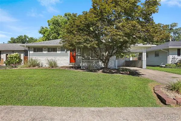 2921 Dogwood Drive, Granite City, IL 62040