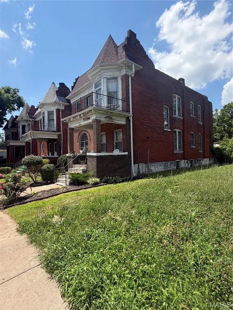 1327 Goodfellow Boulevard, Saint Louis, MO 63112 - #2