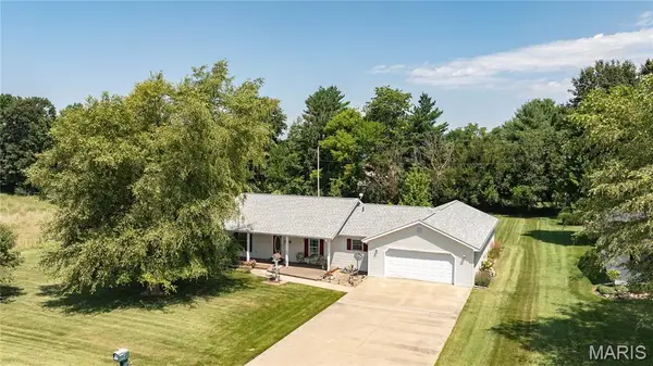 13080 Prairie Trail, Carlinville, IL 62626