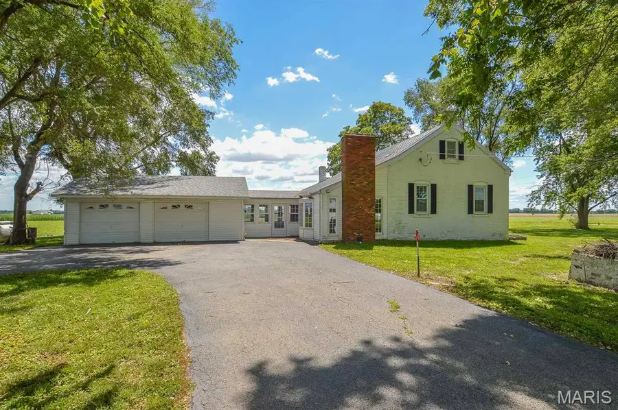 4921 Kk Road, Waterloo, IL 62298 - #3