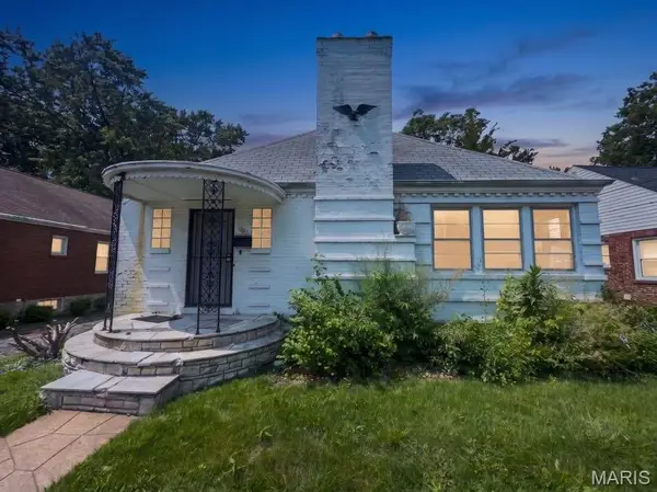 29 Patricia Avenue, Ferguson, MO 63135